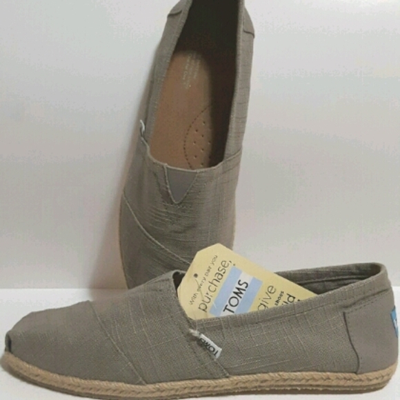 ποΈ TOMS Grey Classics *FINAL PRICE* - Picture 4 of 4